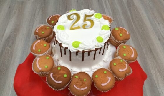 25 Años de Mi Pequeño Mundo