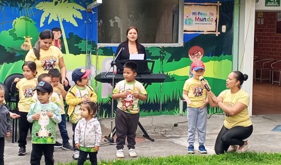 ¡Día de la Familia en Mi Pequeño Mundo: Un Festival de Risas y Unión!