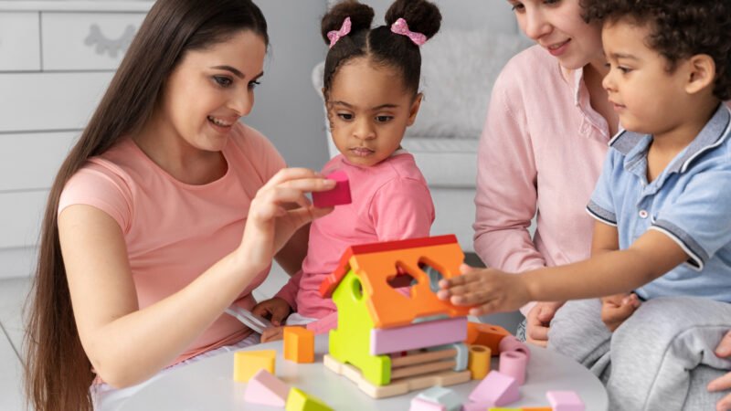 La Magia del Primer Vínculo: Adaptación Segura en Mi Pequeño Mundo (1 a 4 años)