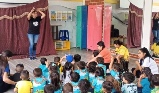 Visita del Proyecto Titirijácara