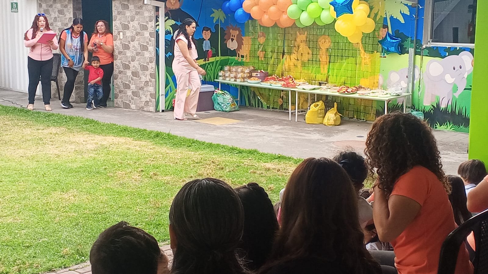 Día del Maestro en Mi Pequeño Mundo